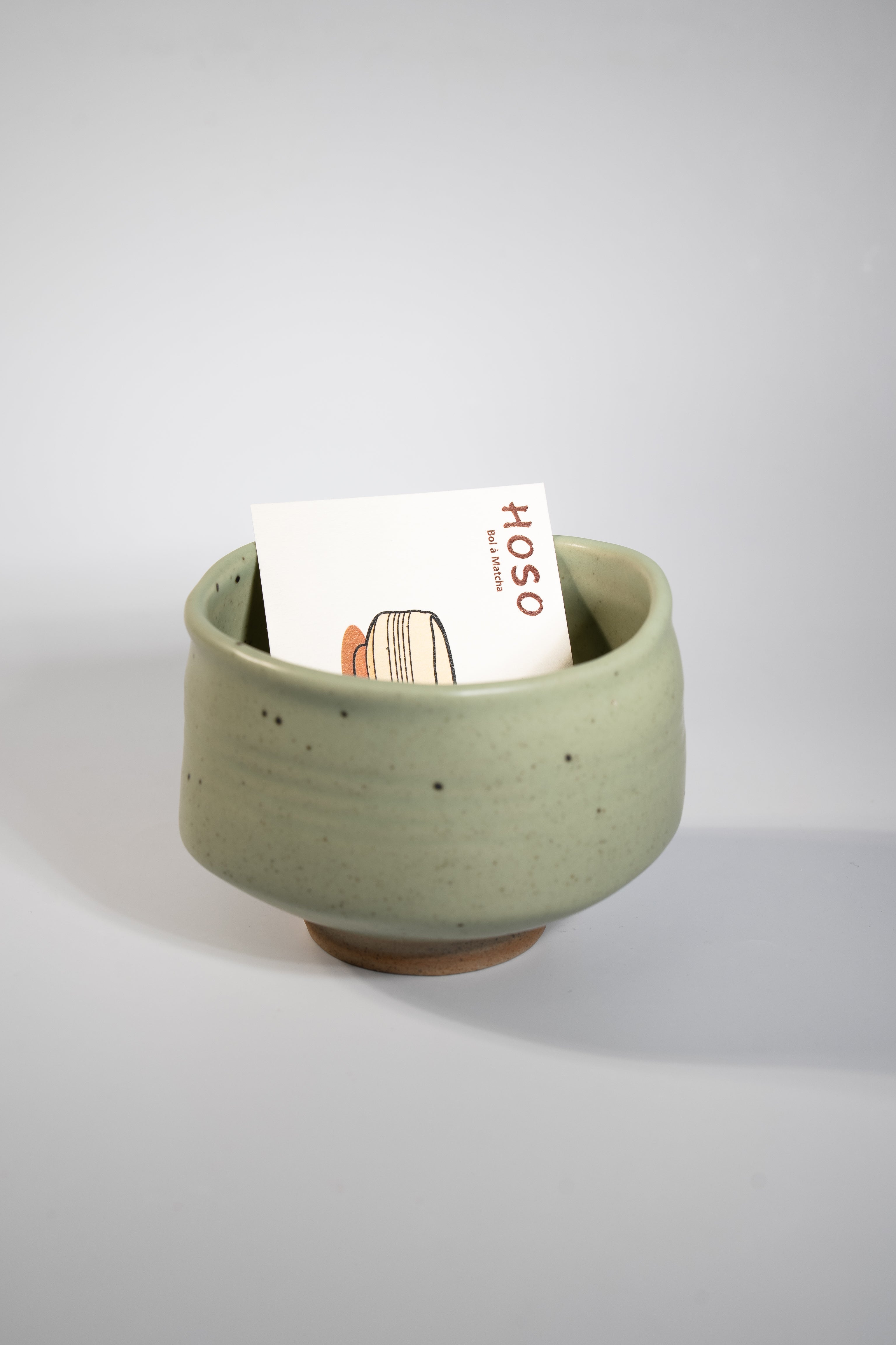 Bol à Matcha Artisanal en Grès – Style Wabi-Sabi Japonais
