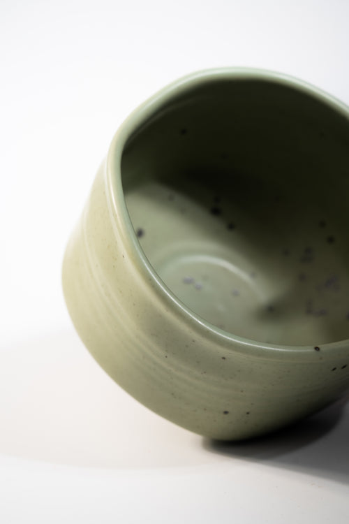 Bol à Matcha Artisanal en Grès – Style Wabi-Sabi Japonais